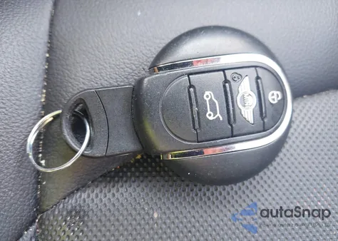 2015 Mini Hardtop Cooper z USA, uszkodzony, nr VIN WMWXS5C51FT829693